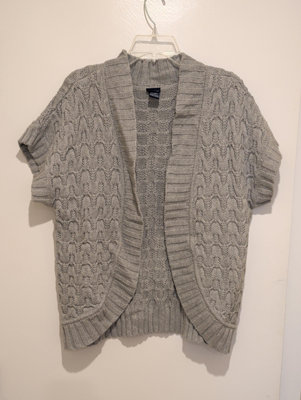 Basic Editions Gray Cable-Knit Short-Sleeve Open Cardigan